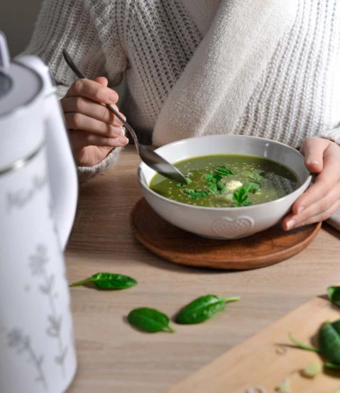 Brokolicovo- špenátová polévka od Fit apetít