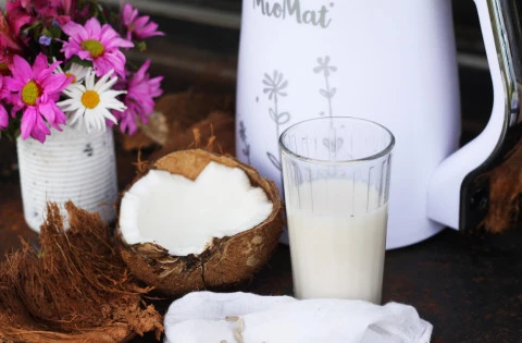 Rostlinná mléka: Znáte ta nejzdravější?
